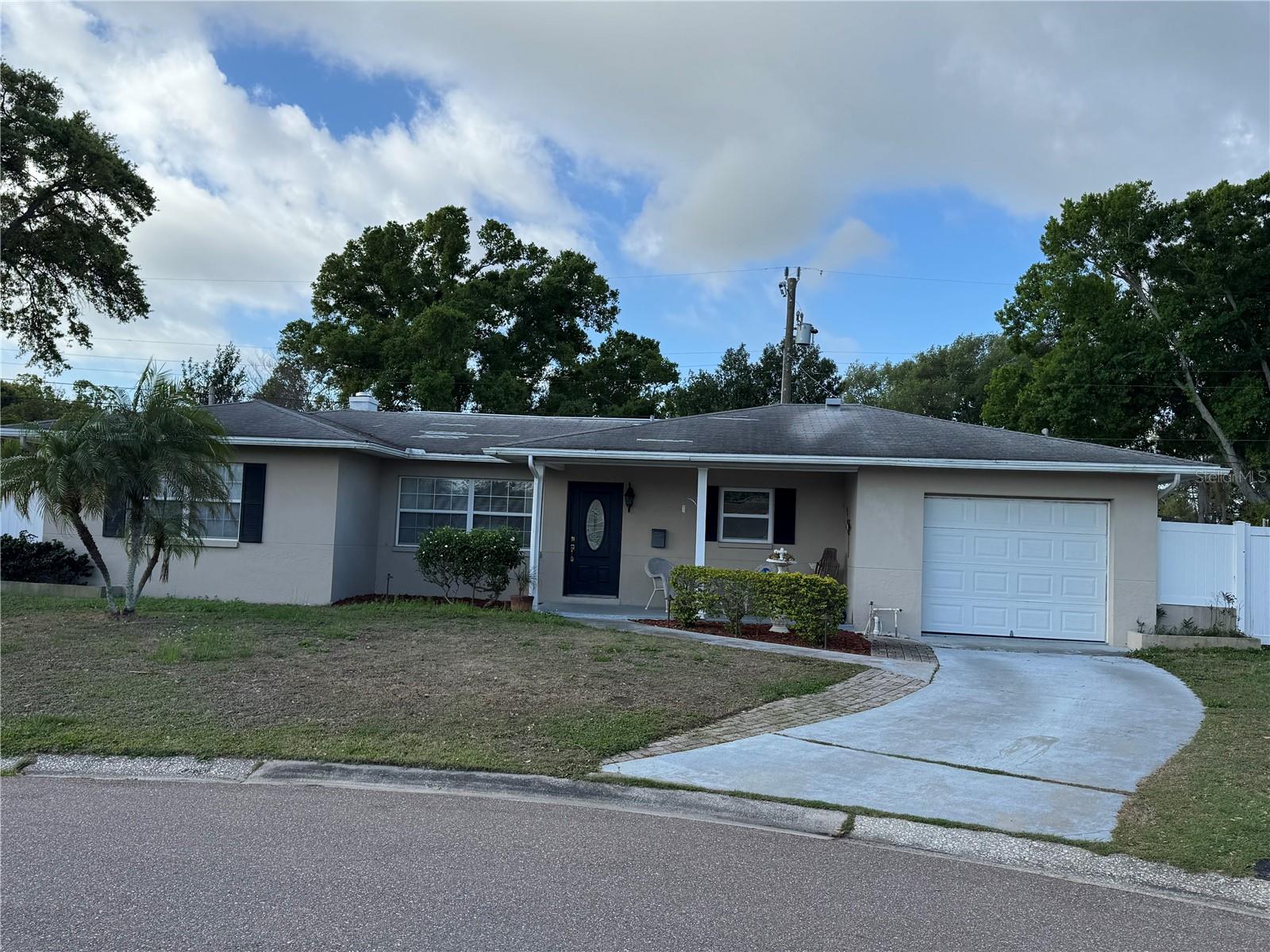 Image 34 of 44 For 4098 21st Avenue N