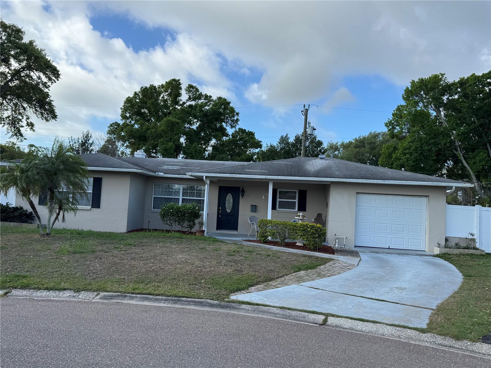 Image 37 of 44 For 4098 21st Avenue N