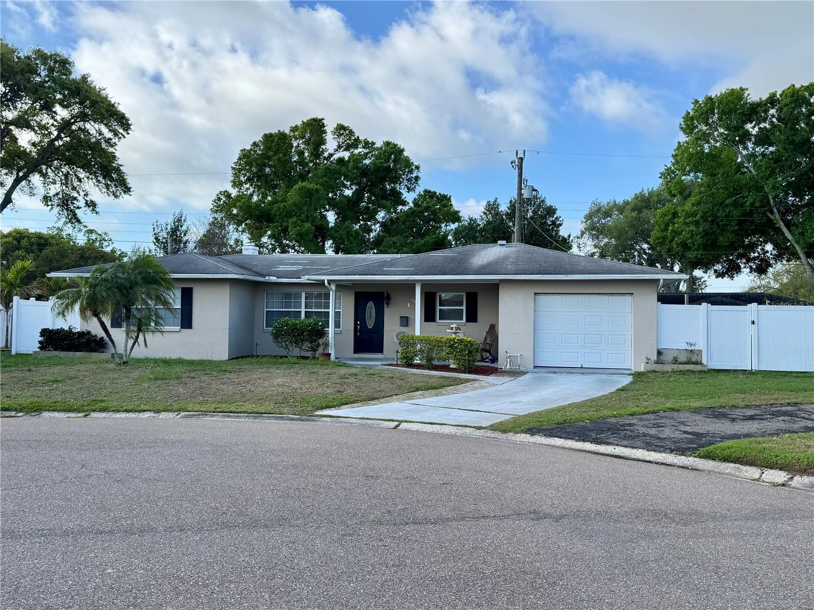 Image 42 of 44 For 4098 21st Avenue N