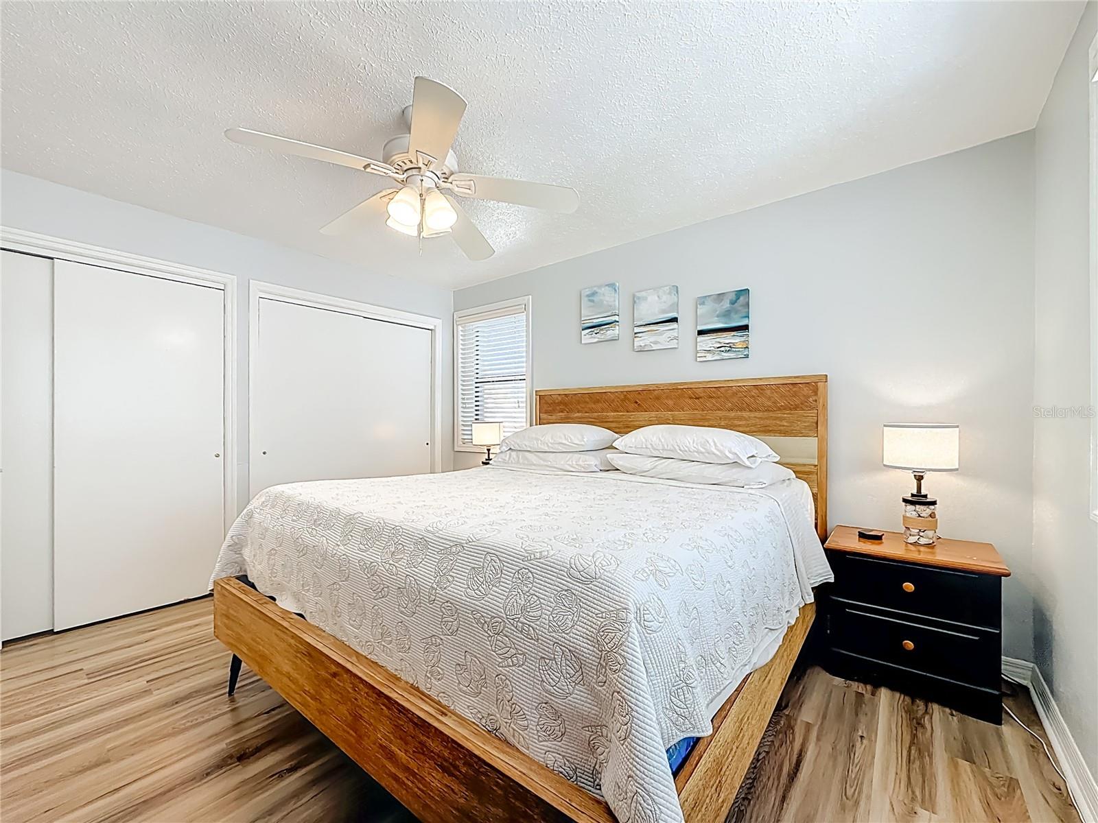 Listing photo id 18 for 6700 Sunset Way 604