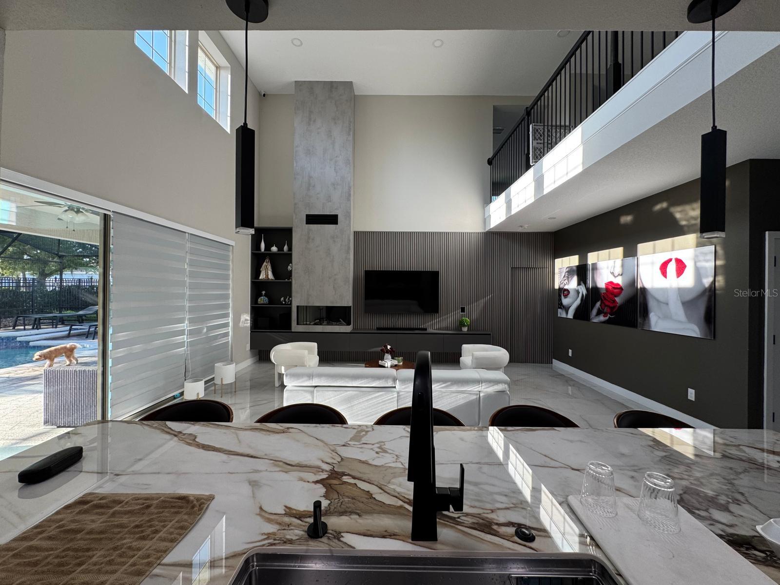 Image 13 of 54 For 14254 Sunridge Boulevard