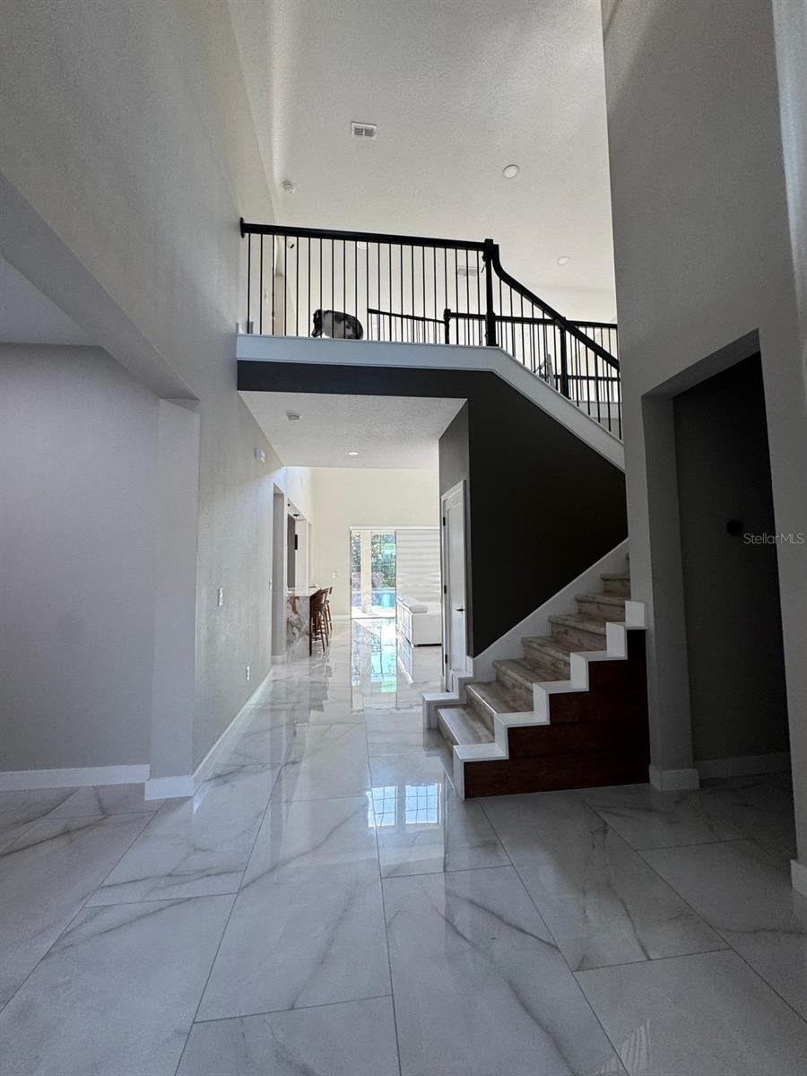 Image 20 of 54 For 14254 Sunridge Boulevard