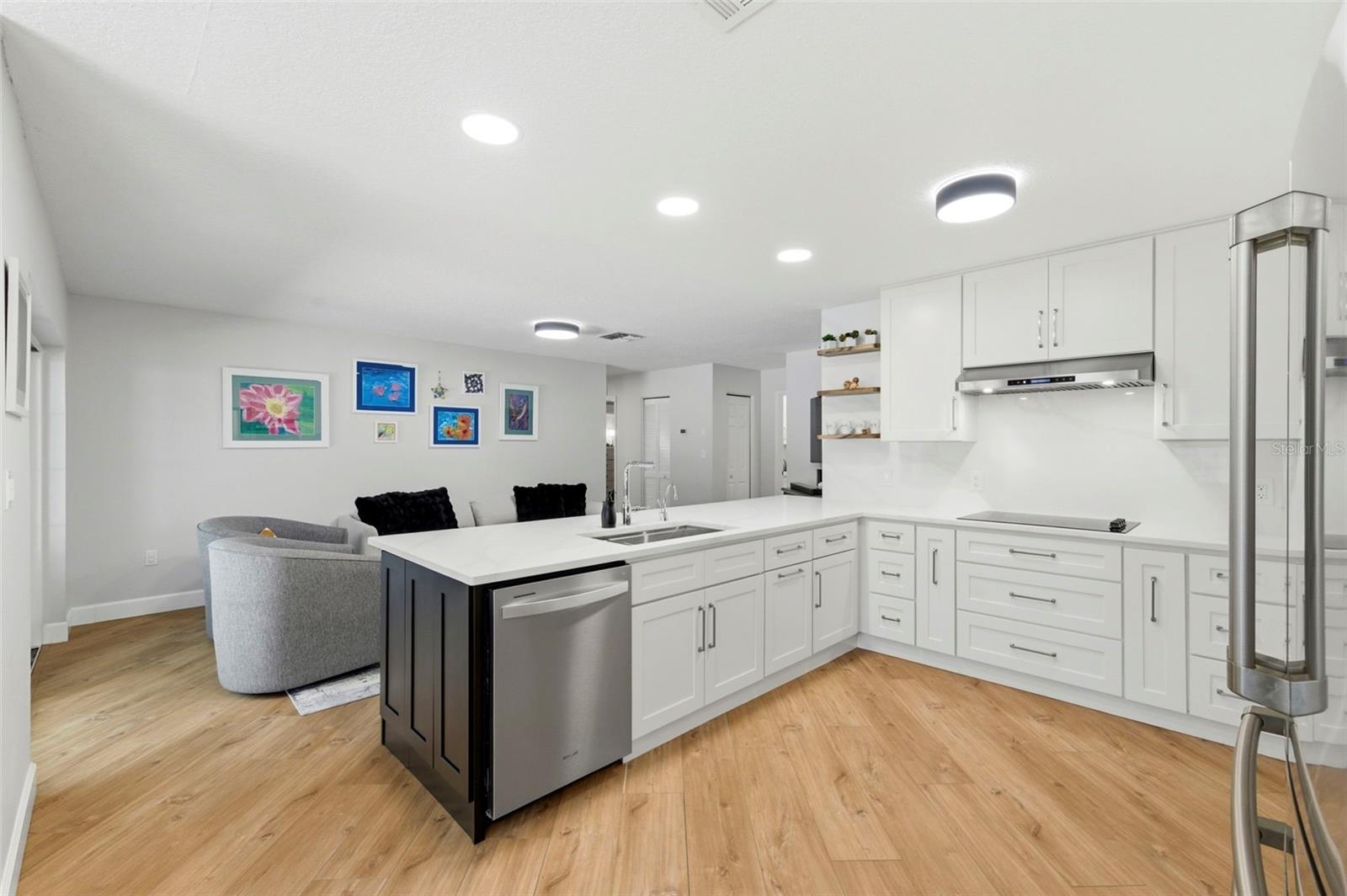 Image 20 of 67 For 9667 123rd Way