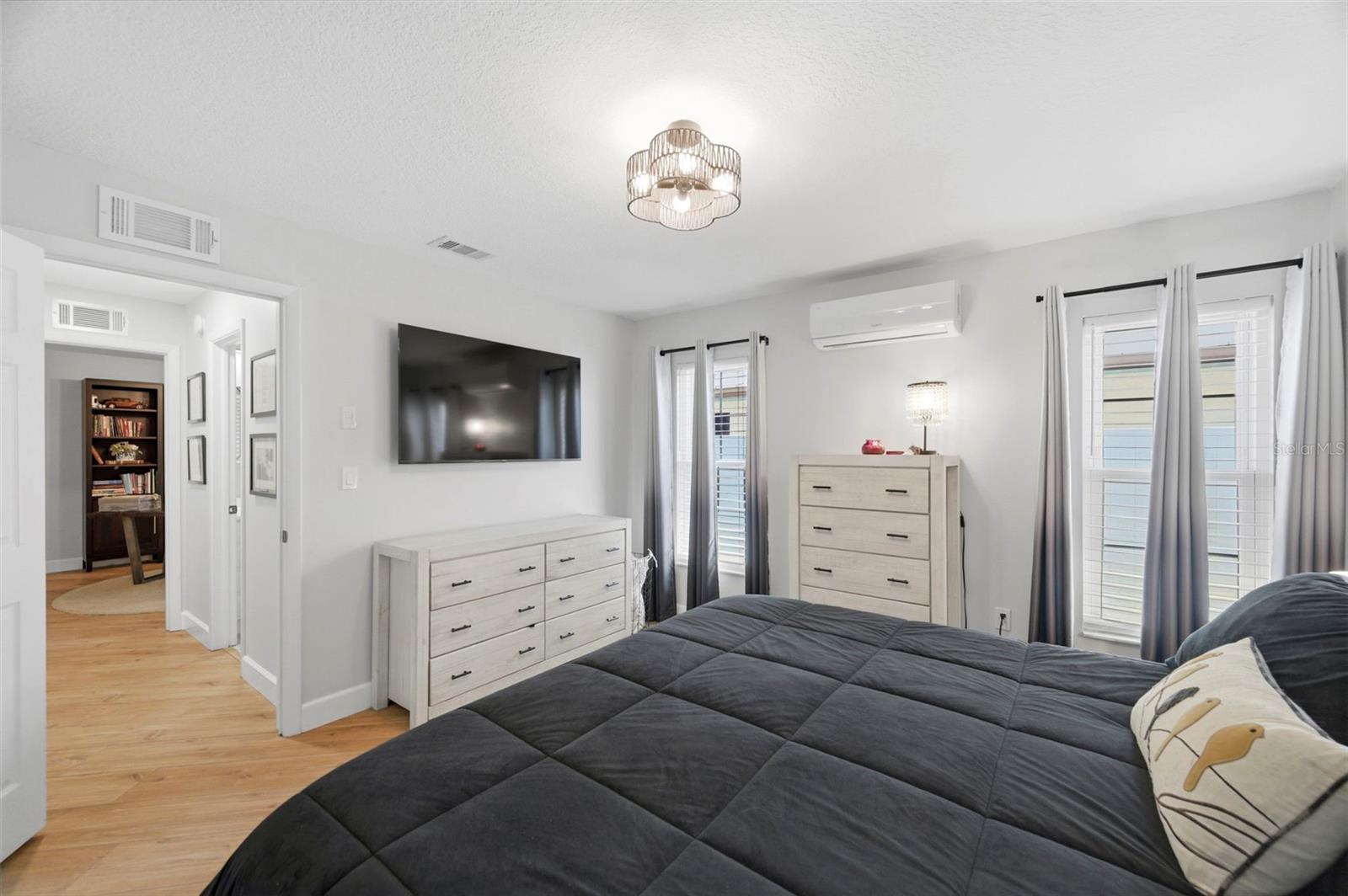 Image 31 of 67 For 9667 123rd Way