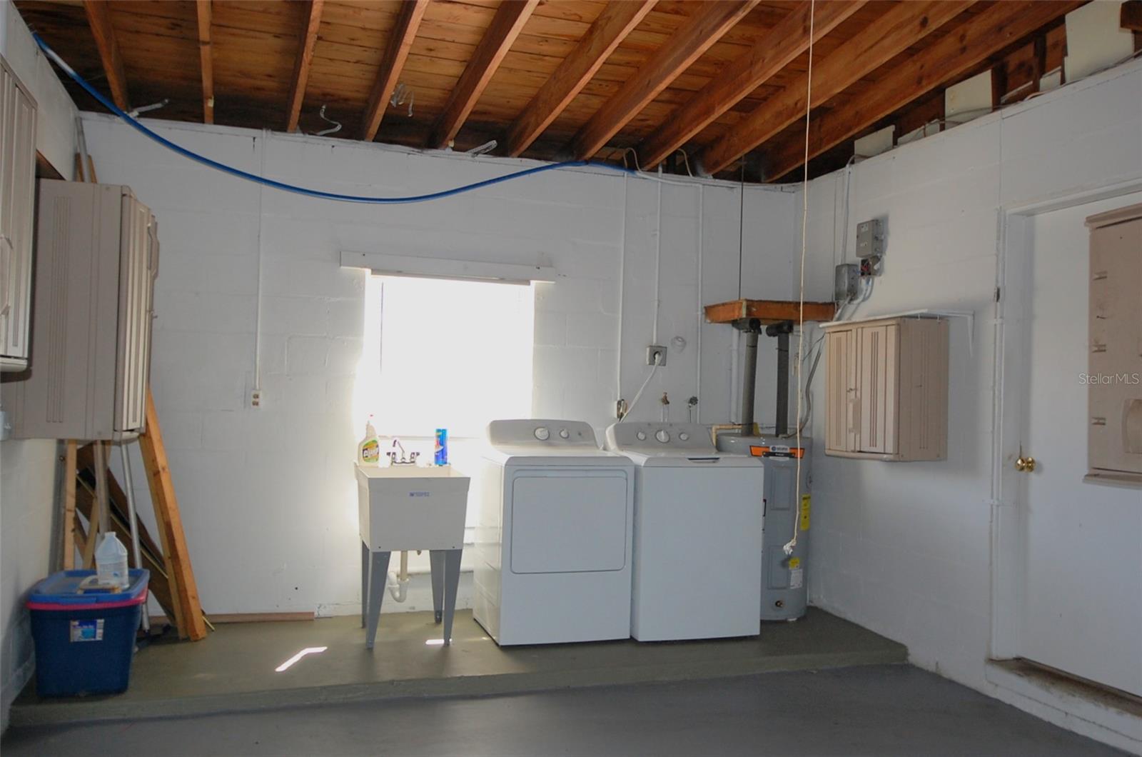 Image 10 of 16 For 1201 Betty Lane