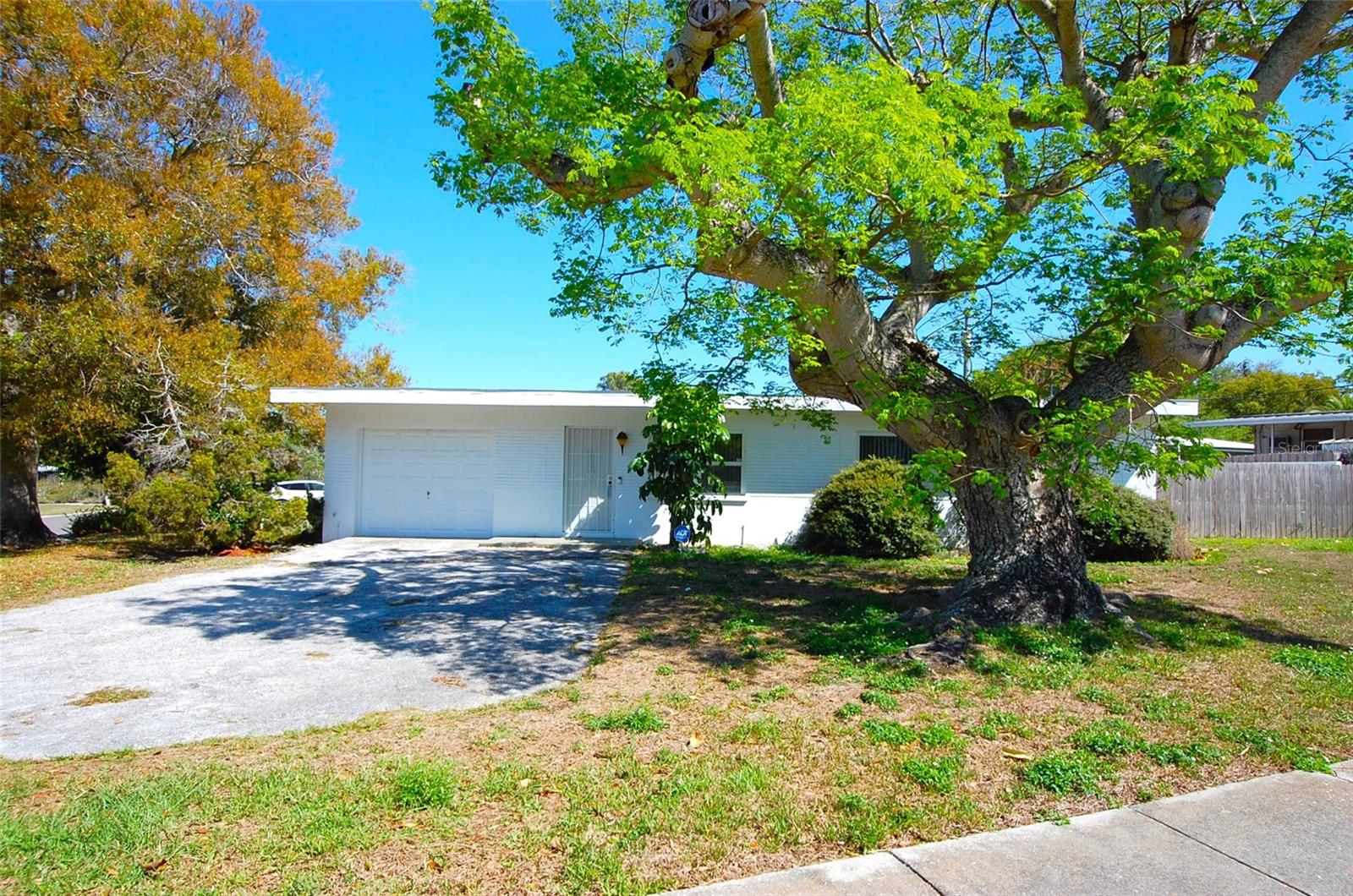 Image 16 of 16 For 1201 Betty Lane