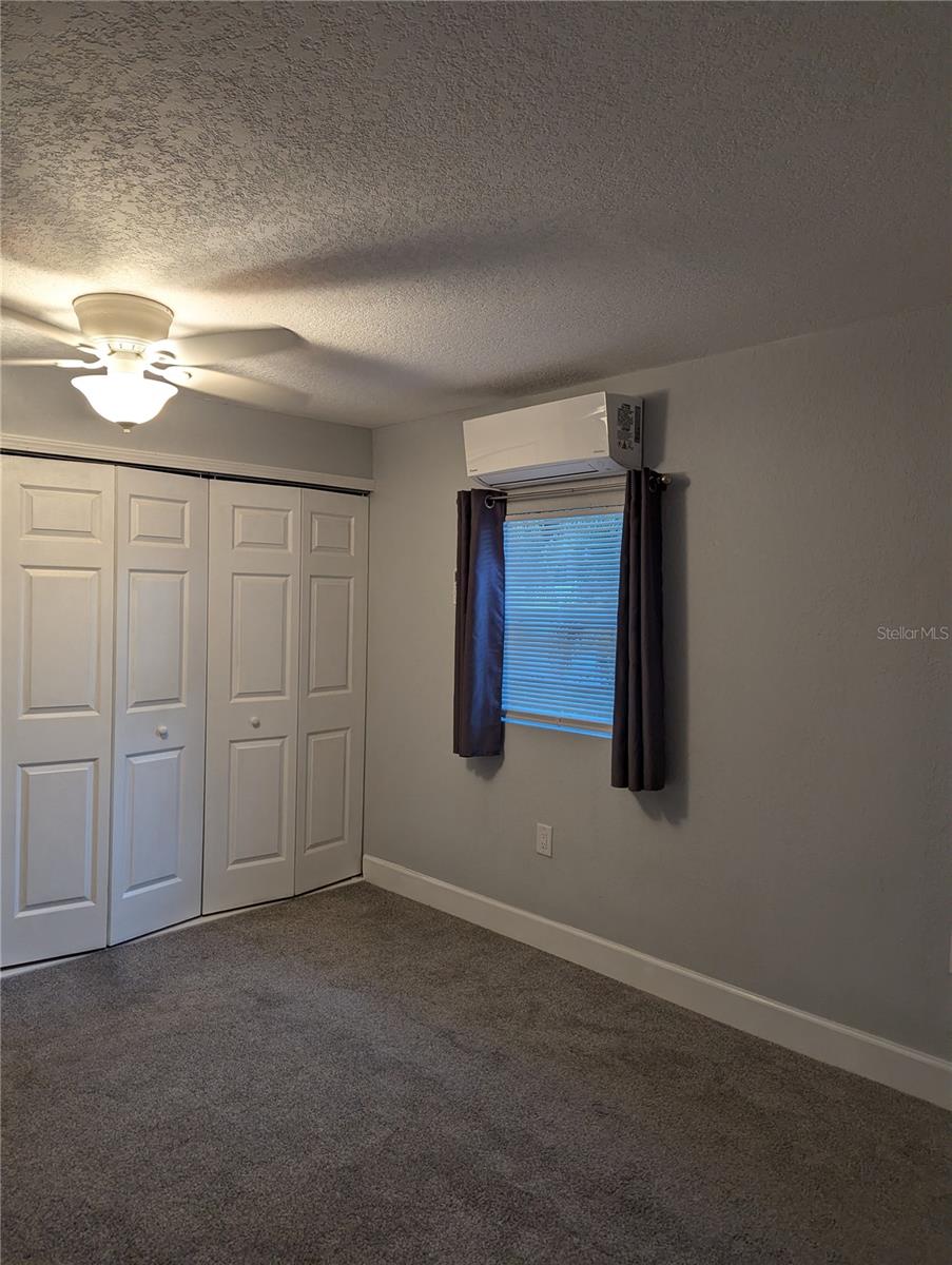 Image 11 of 19 For 3613 Kingston Street N