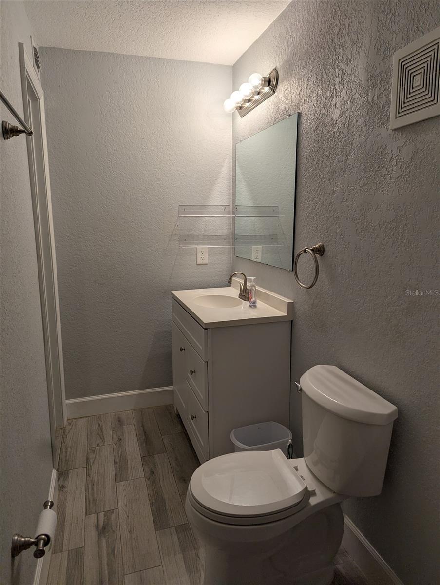 Image 13 of 19 For 3613 Kingston Street N