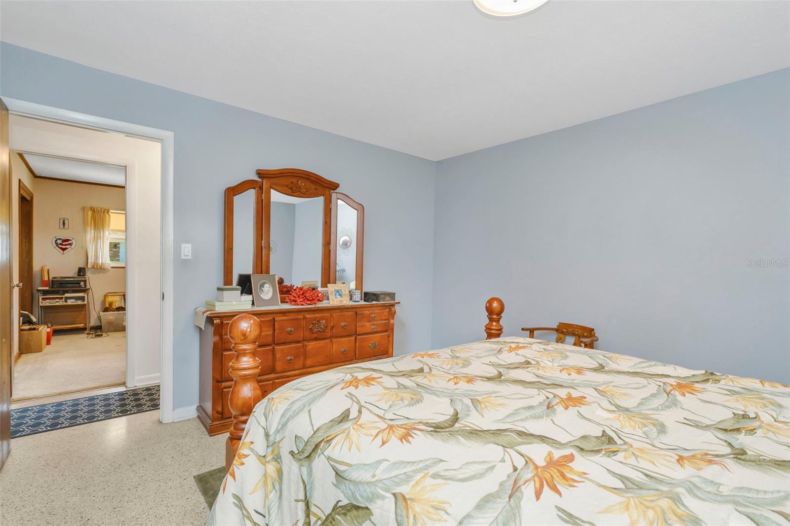 Image 25 of 41 For 808 Coulter Pl