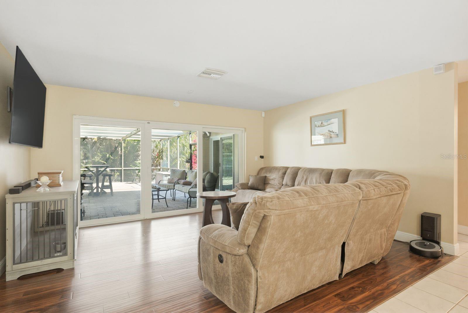 Image 14 of 41 For 1680 Cinnamon Lane