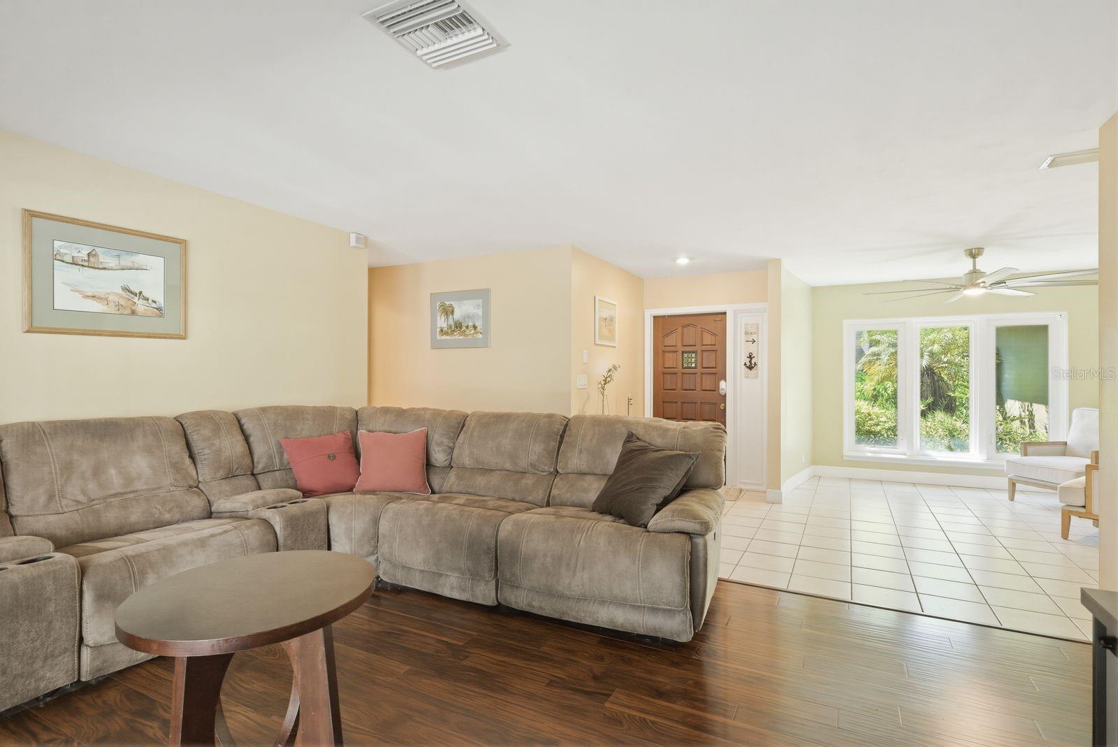 Image 16 of 41 For 1680 Cinnamon Lane