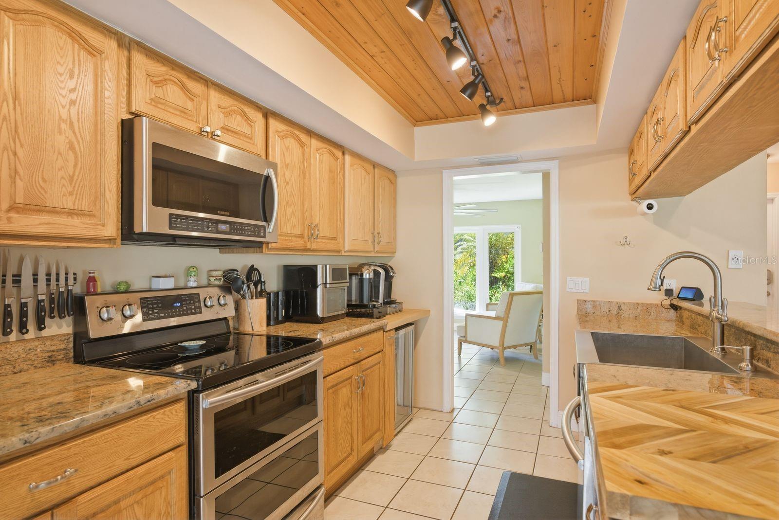 Image 4 of 41 For 1680 Cinnamon Lane