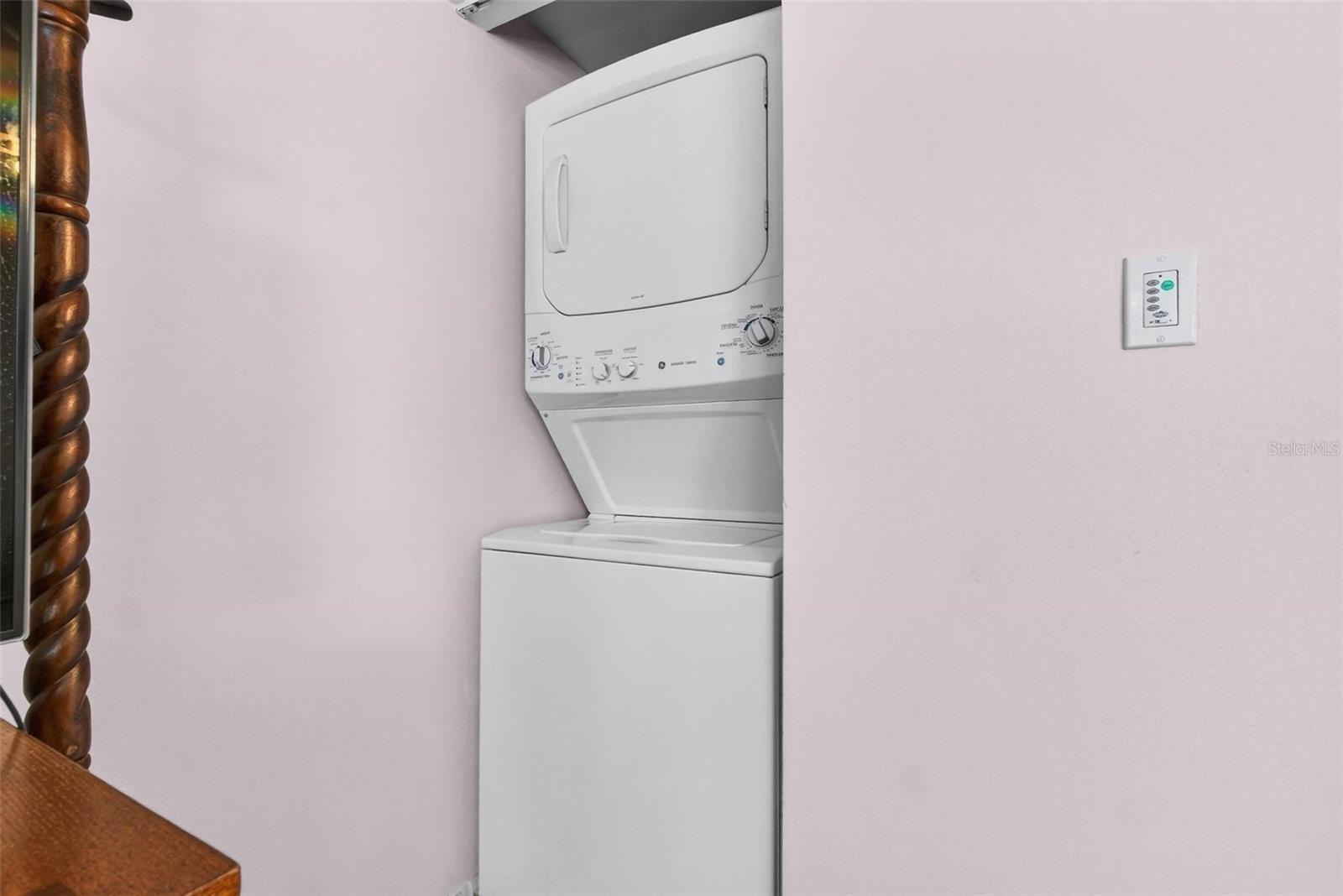 Image 12 of 67 For 2220 Swedish Drive 36