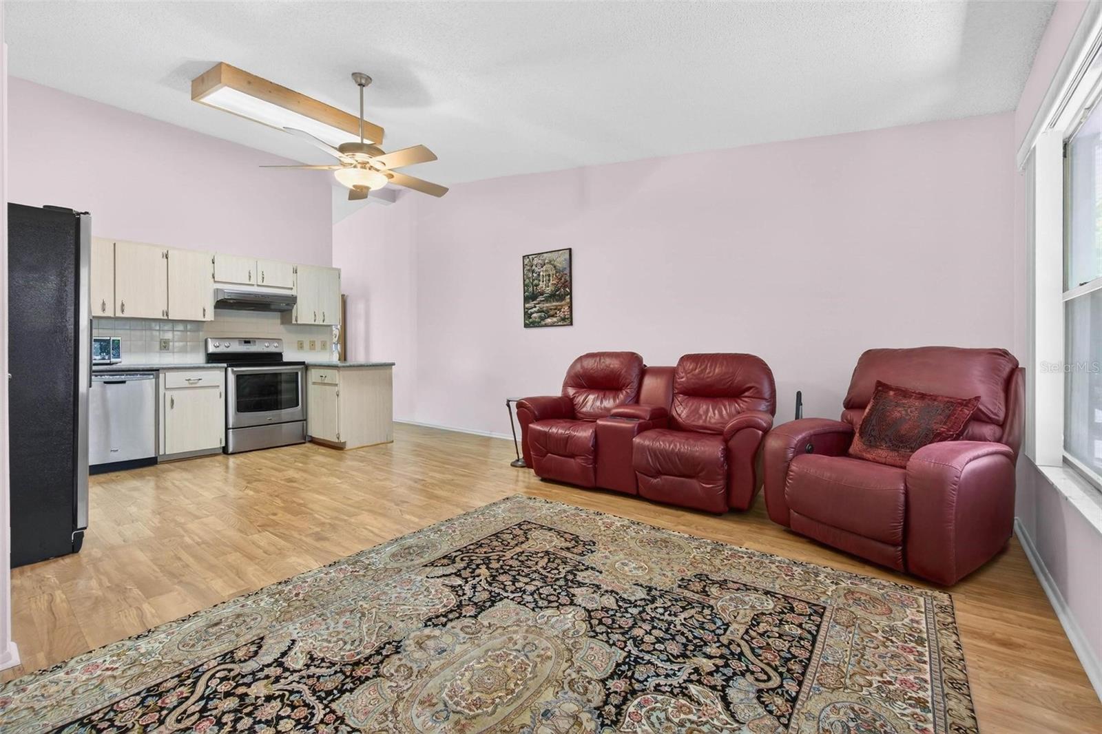 Image 7 of 67 For 2220 Swedish Drive 36