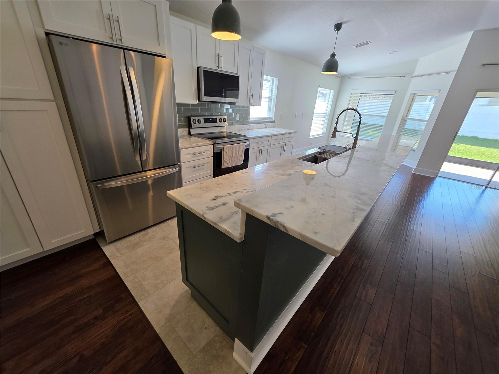 Image 19 of 26 For 730 Straw Lake Drive