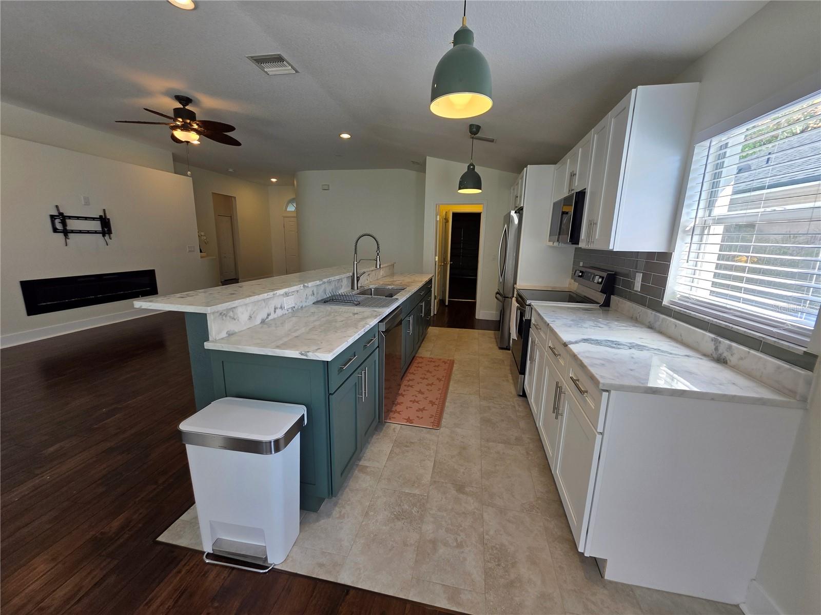 Image 3 of 26 For 730 Straw Lake Drive