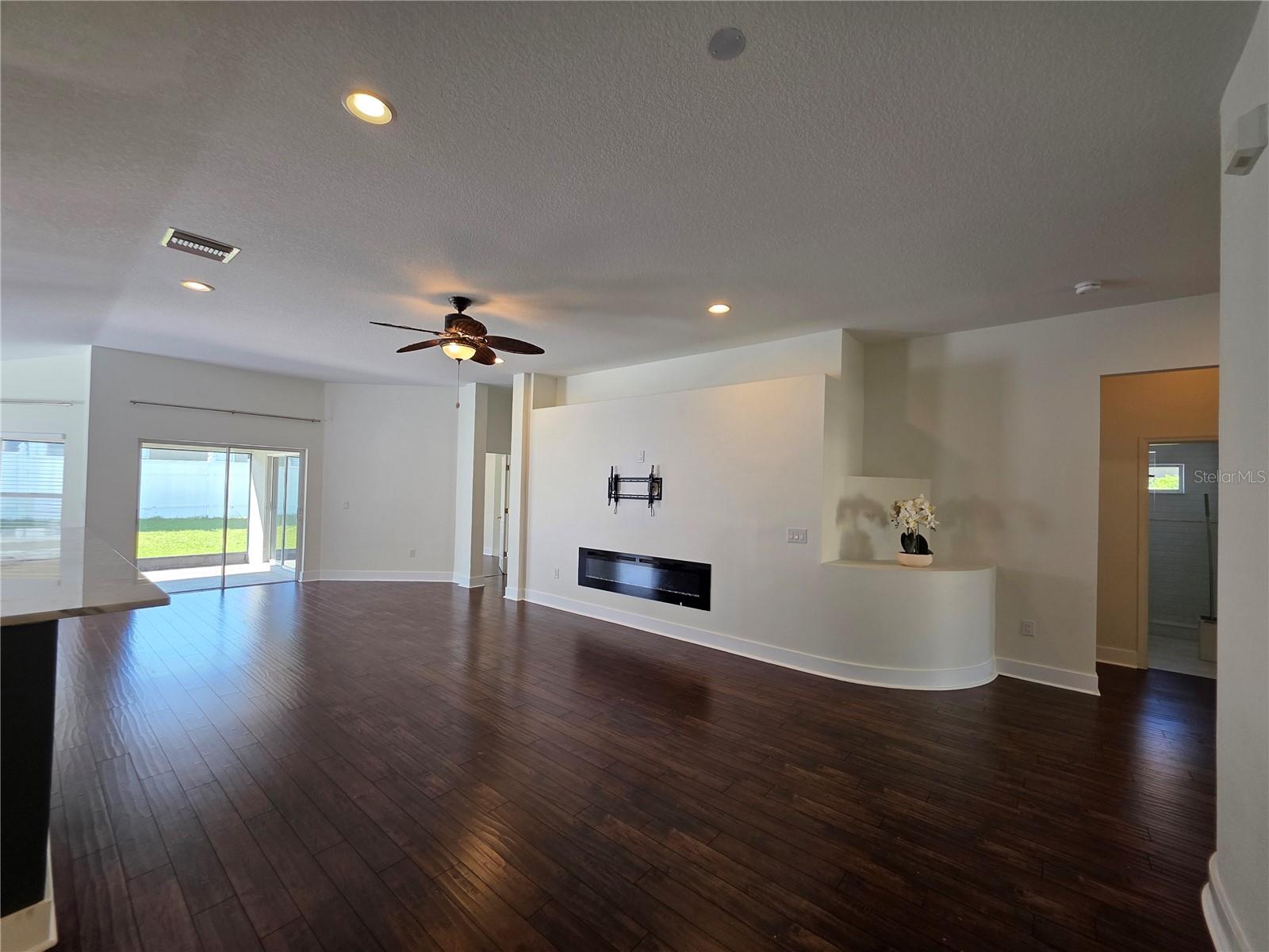 Image 8 of 26 For 730 Straw Lake Drive