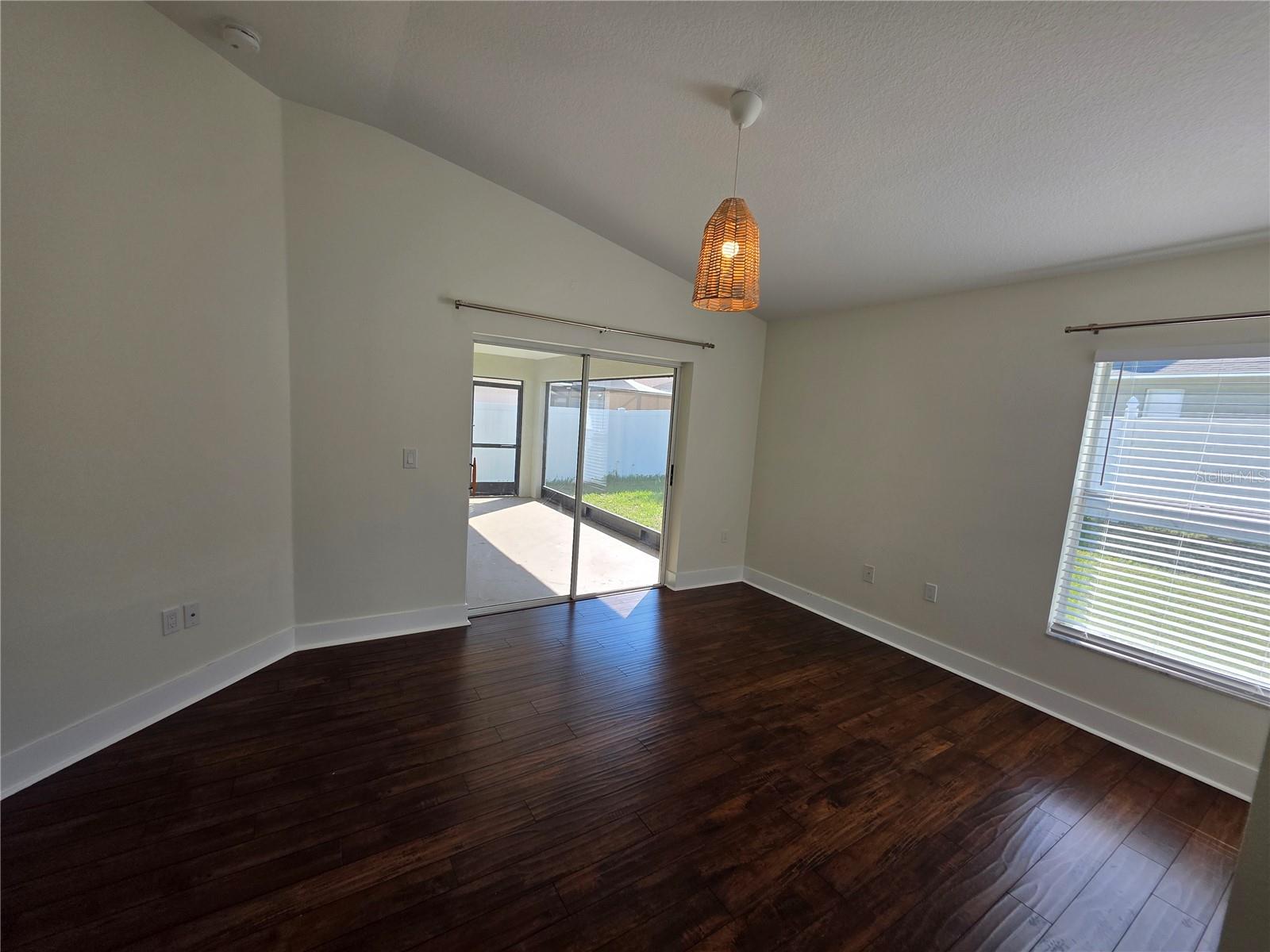 Image 9 of 26 For 730 Straw Lake Drive