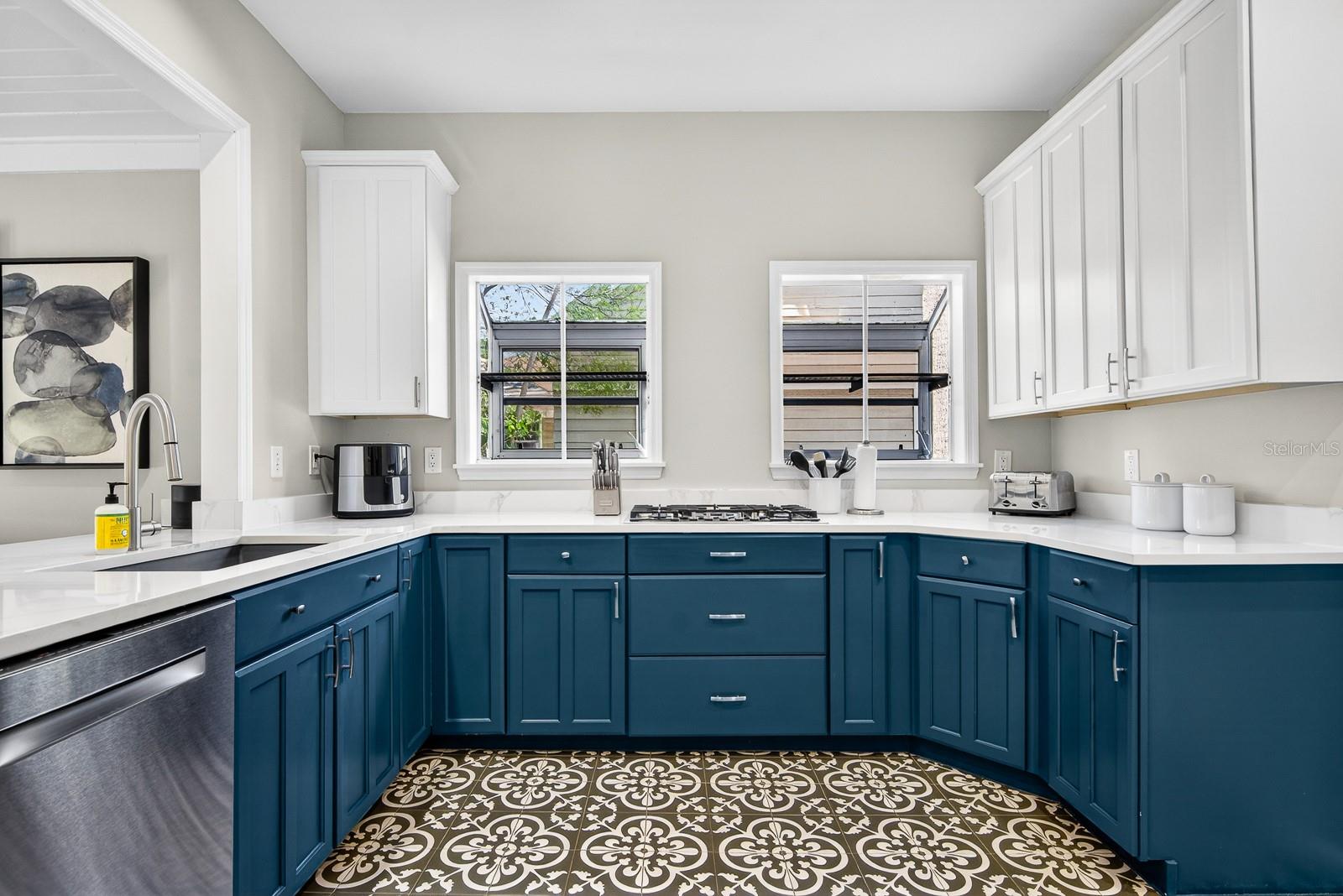 Image 13 of 53 For 2303 Ardson Place