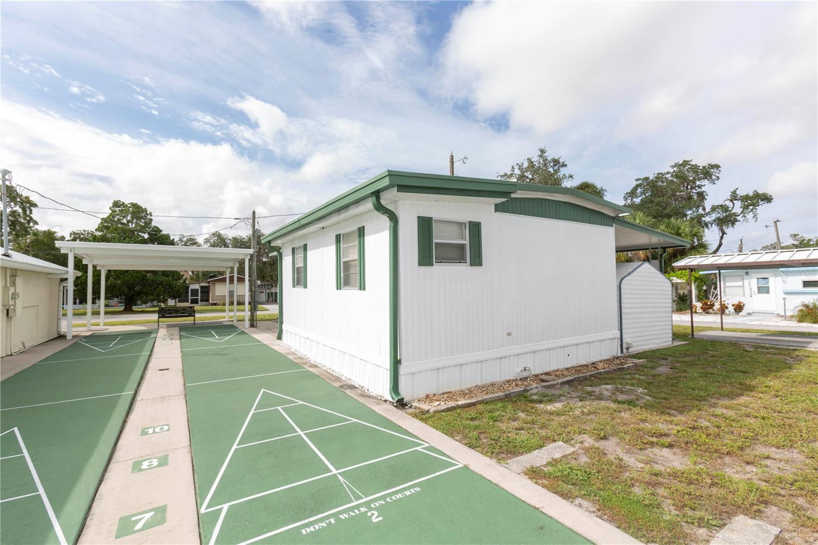 Image 22 of 44 For 5642 Oak Ridge Avenue