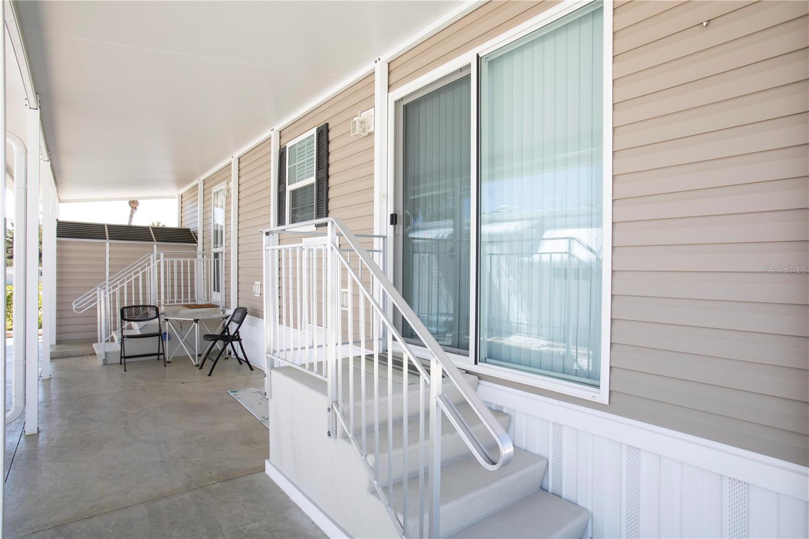 Image 3 of 44 For 5642 Oak Ridge Avenue