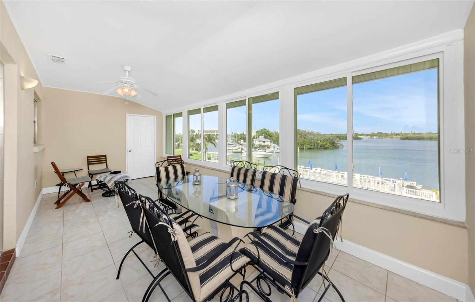 Image 37 of 69 For 1819 Shore Drive S 318