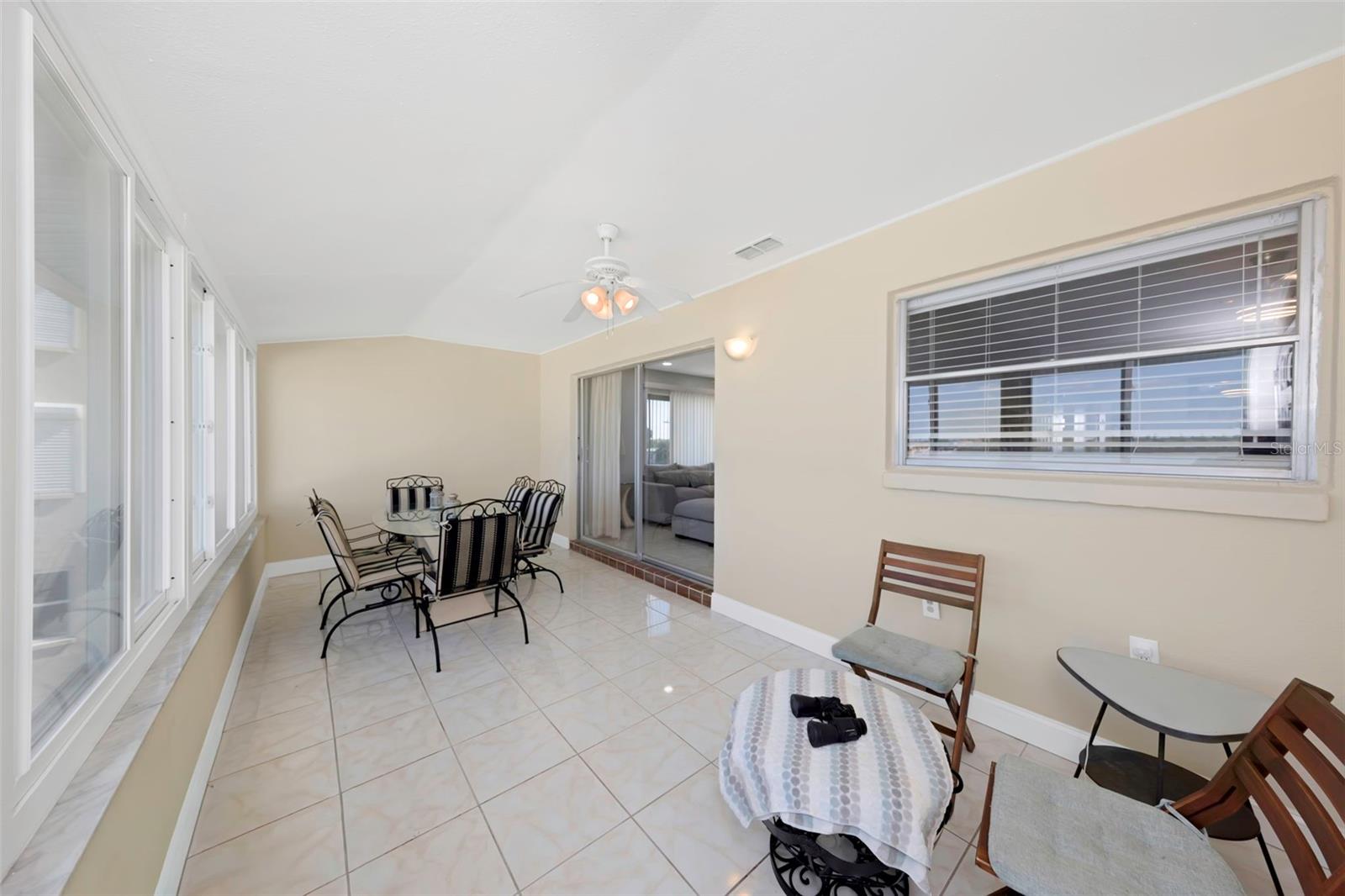 Image 39 of 69 For 1819 Shore Drive S 318