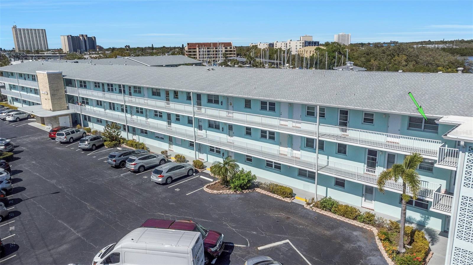 Image 48 of 69 For 1819 Shore Drive S 318