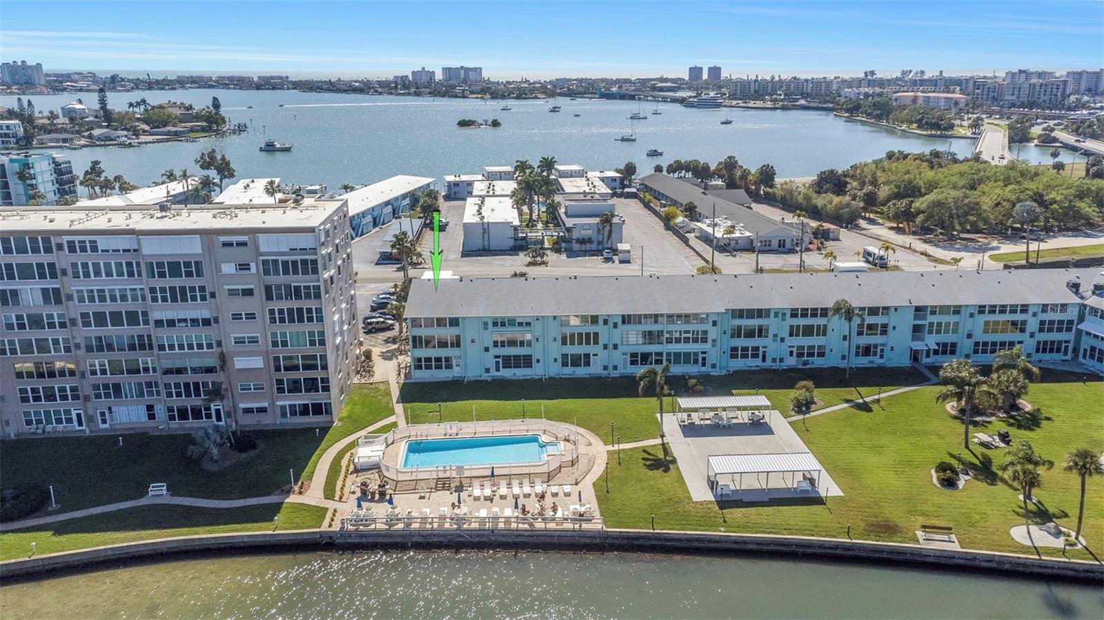 Image 51 of 69 For 1819 Shore Drive S 318