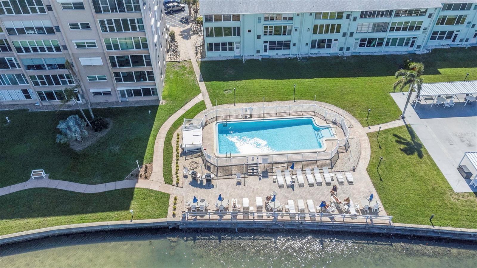 Image 52 of 69 For 1819 Shore Drive S 318