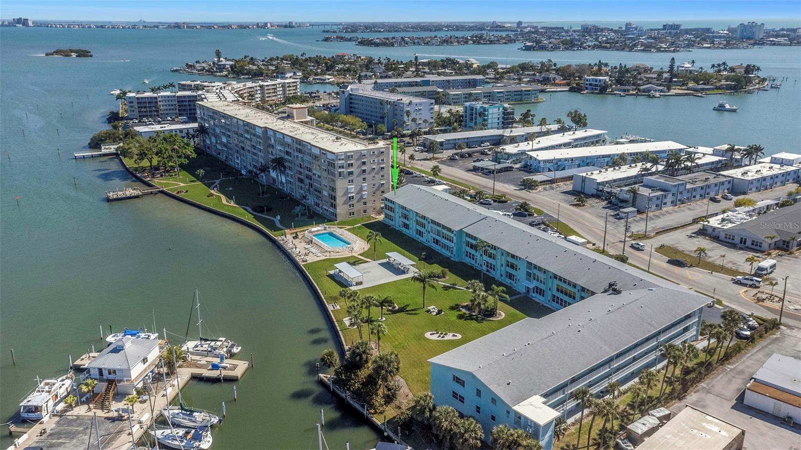 Image 62 of 69 For 1819 Shore Drive S 318