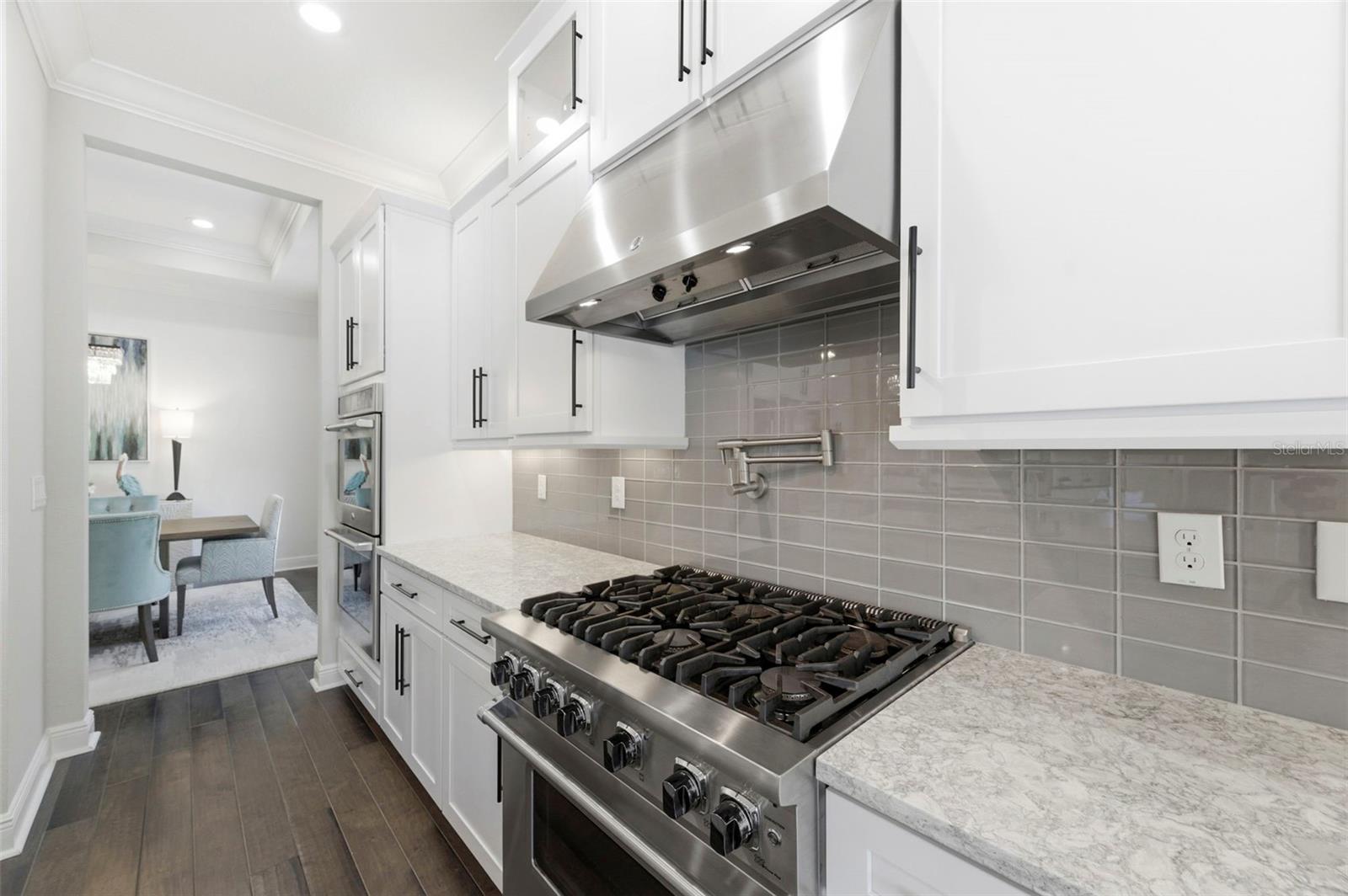 Image 16 of 87 For 2552 Oakwood Preserve Drive