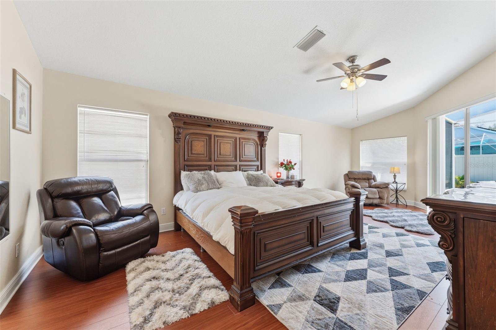 Image 18 of 47 For 18125 Sweet Jasmine Drive