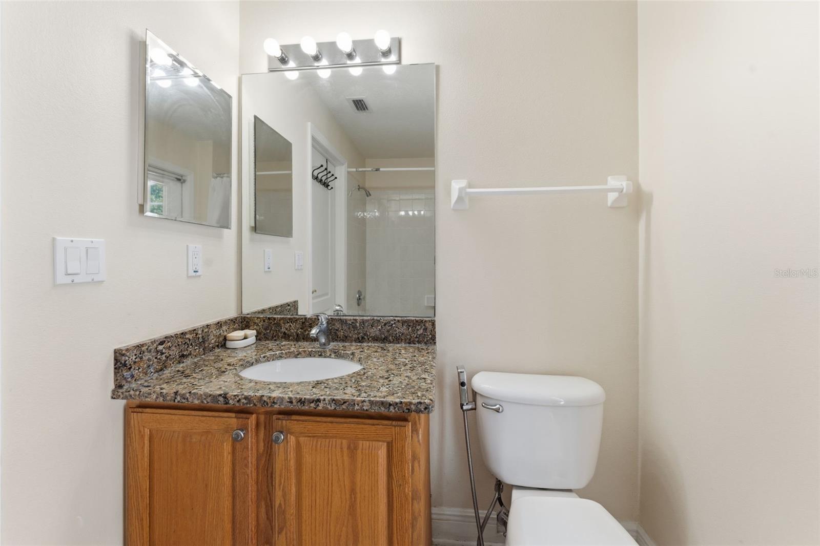 Image 28 of 47 For 18125 Sweet Jasmine Drive