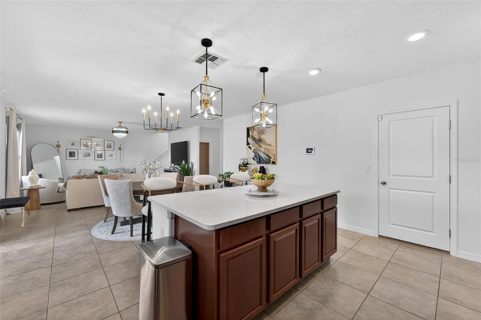Listing photo id 35 for 13209 Wildflower Meadow Drive
