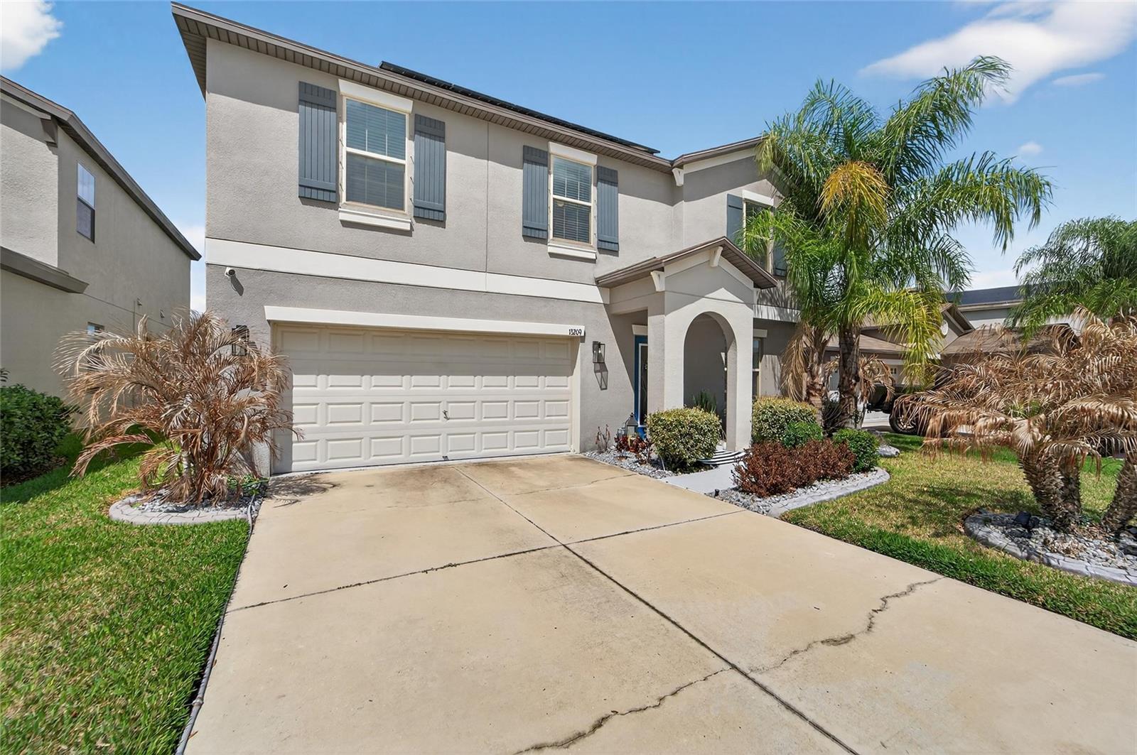 Listing photo id 3 for 13209 Wildflower Meadow Drive