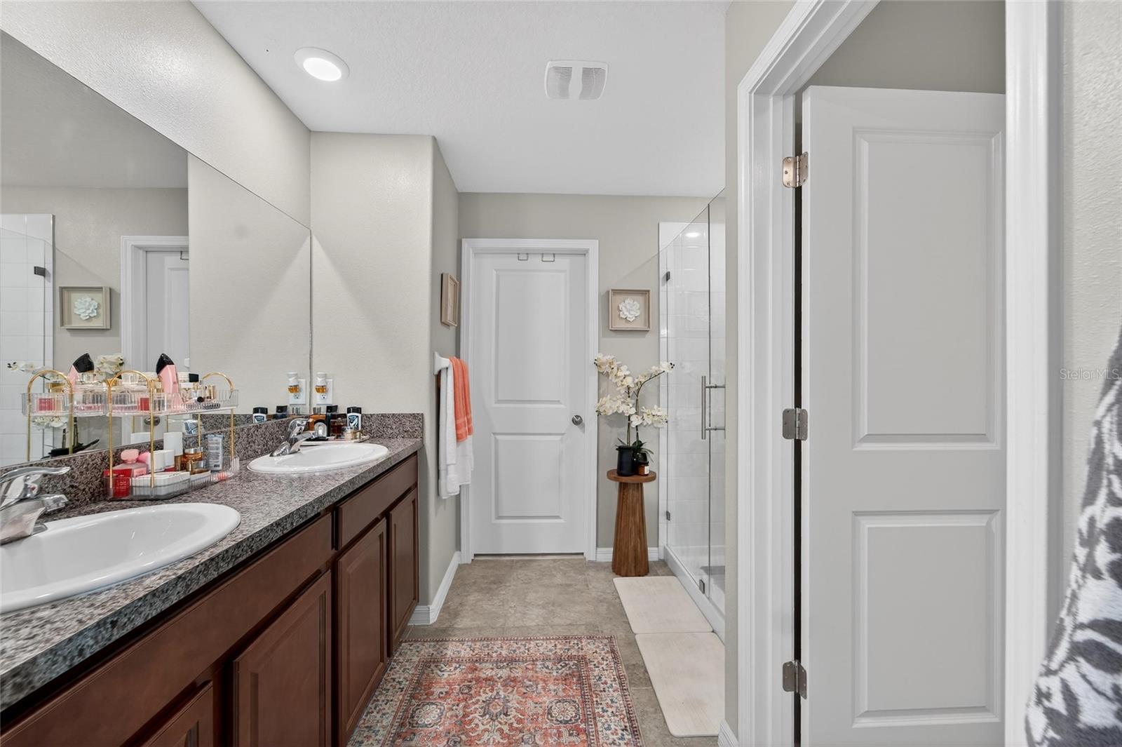 Listing photo id 49 for 13209 Wildflower Meadow Drive