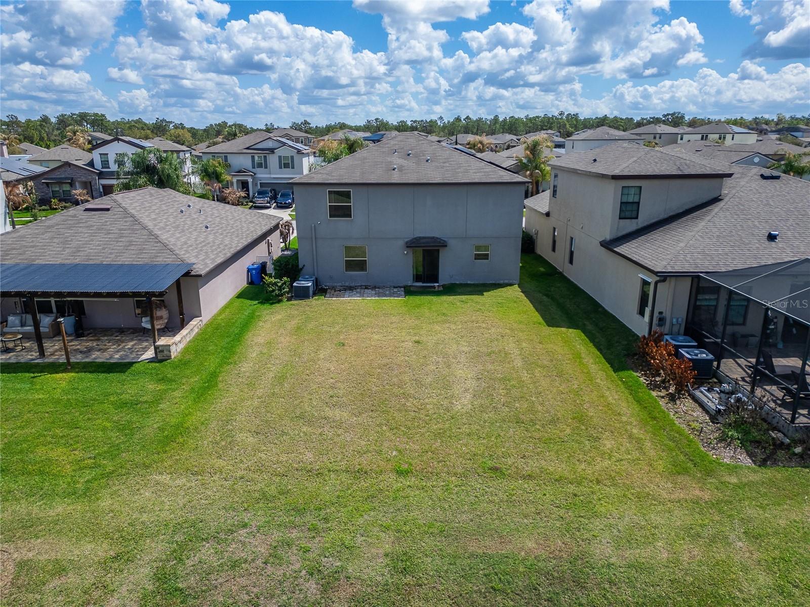 Listing photo id 83 for 13209 Wildflower Meadow Drive