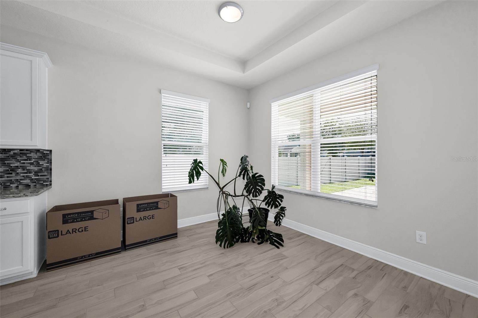 Image 18 of 63 For 21654 Billowy Jaunt Drive