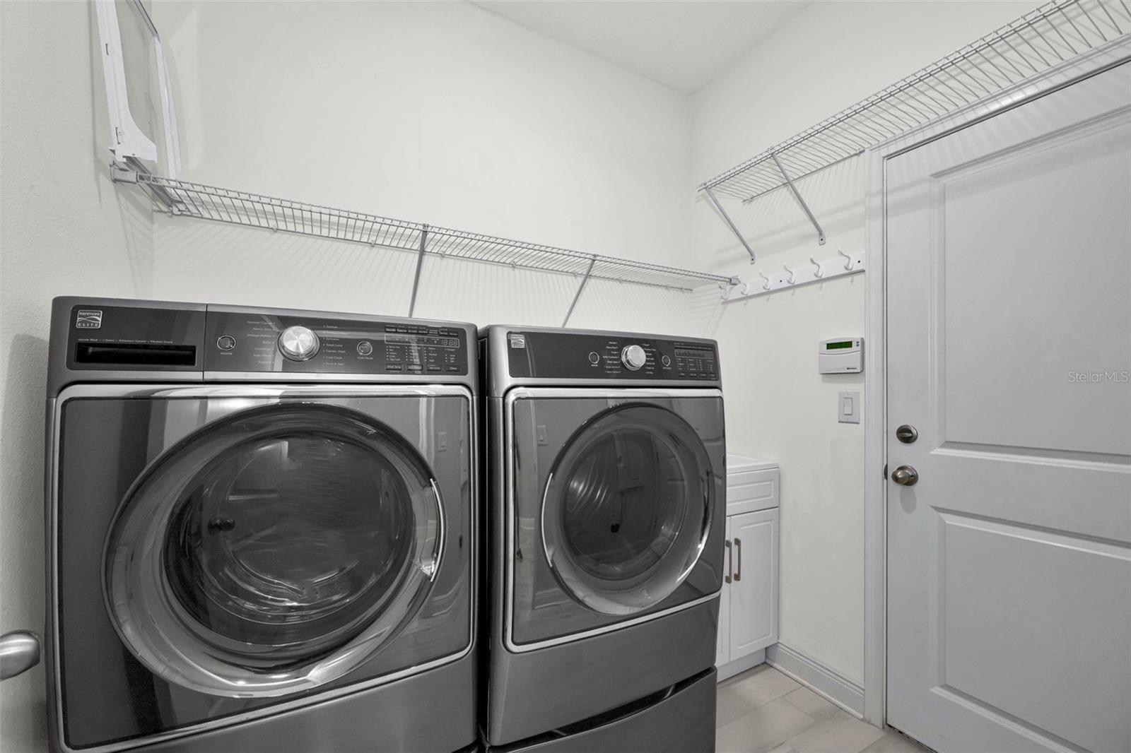 Image 29 of 63 For 21654 Billowy Jaunt Drive