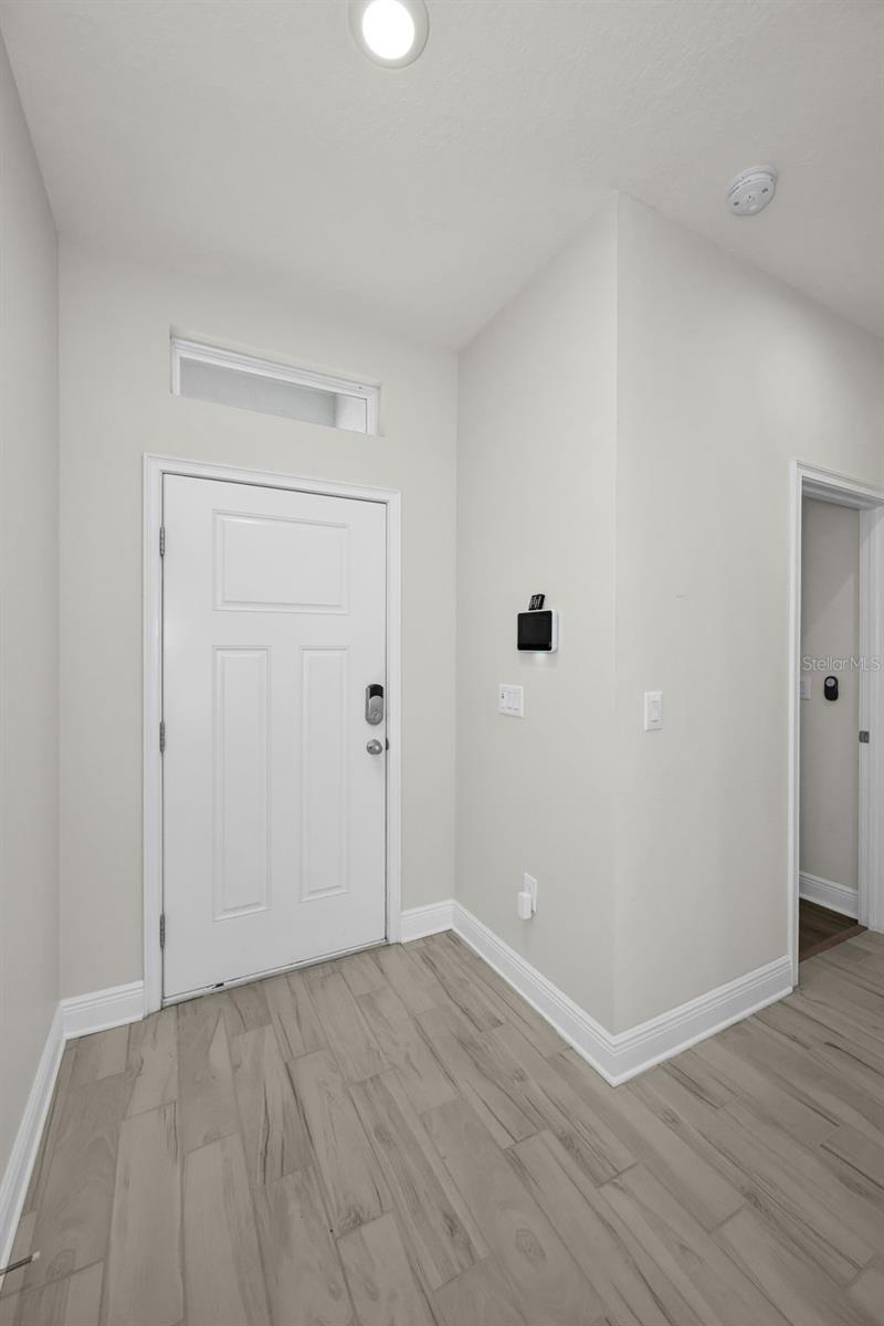 Image 4 of 63 For 21654 Billowy Jaunt Drive