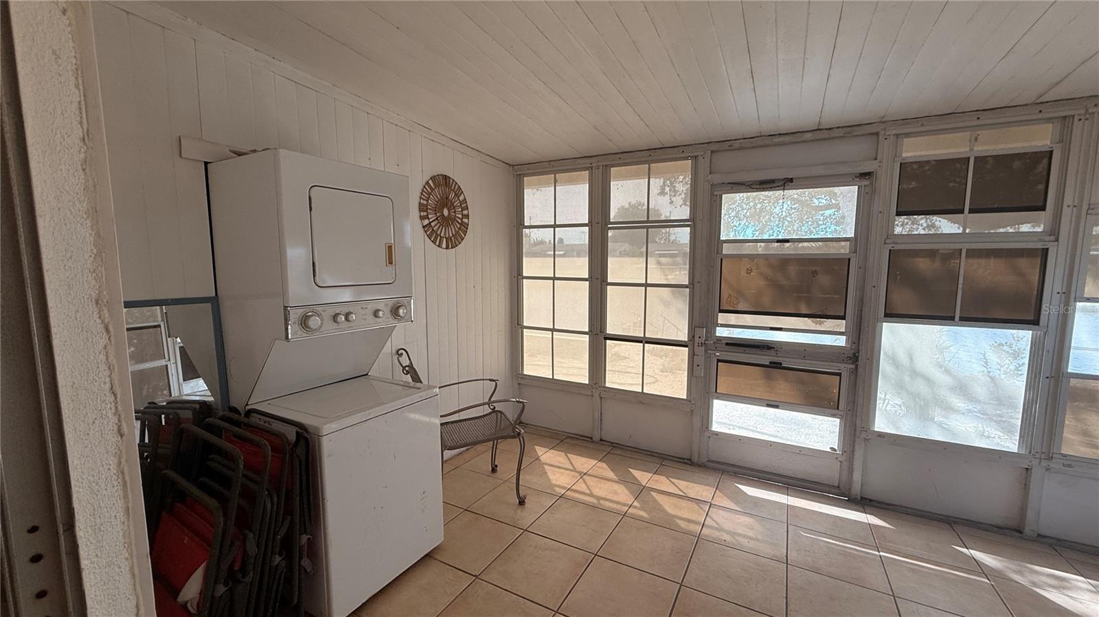 Image 18 of 45 For 12611 1st Isle