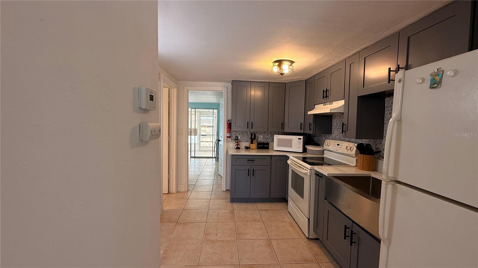 Image 22 of 45 For 12611 1st Isle