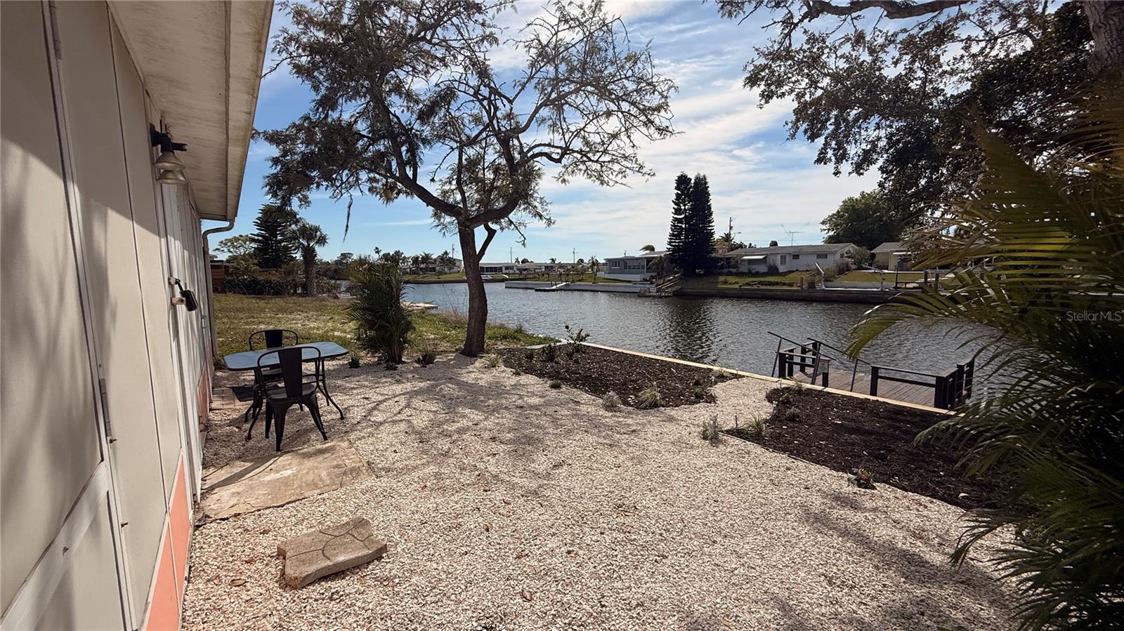 Image 35 of 45 For 12611 1st Isle