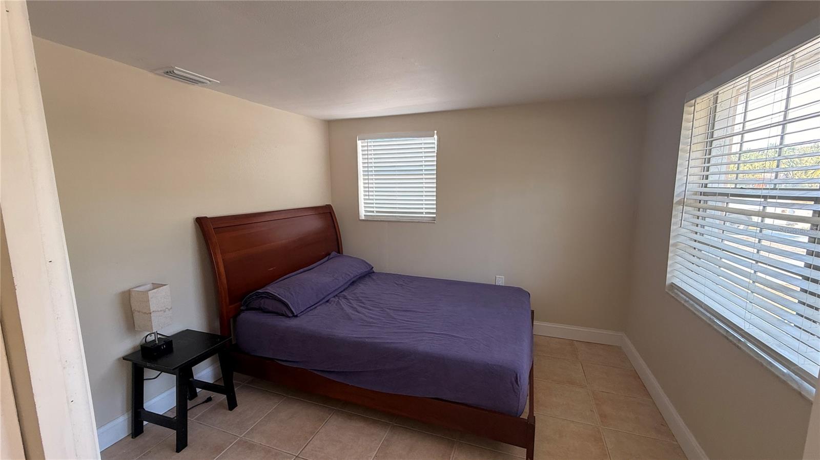 Image 4 of 45 For 12611 1st Isle