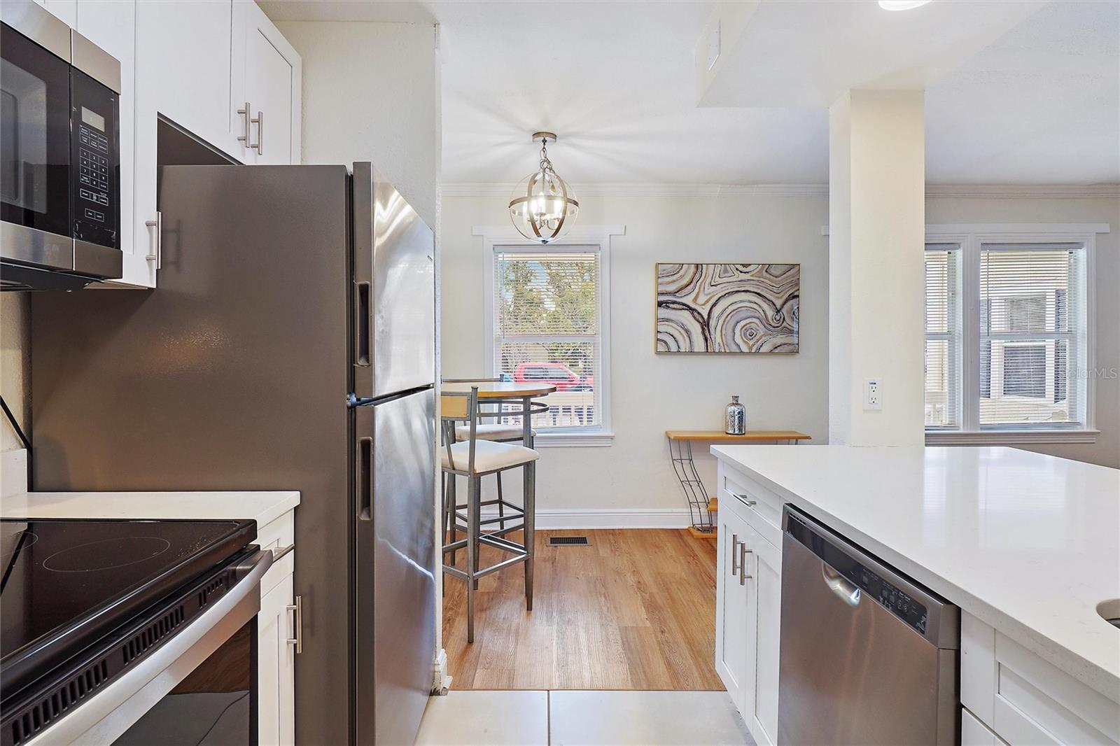 Image 13 of 64 For 221 Hale Avenue