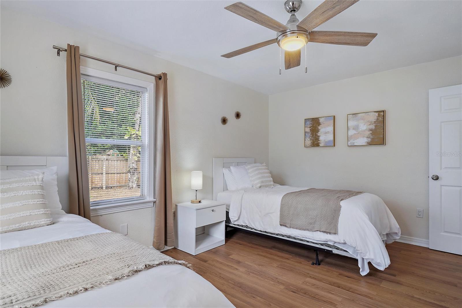 Image 19 of 64 For 221 Hale Avenue