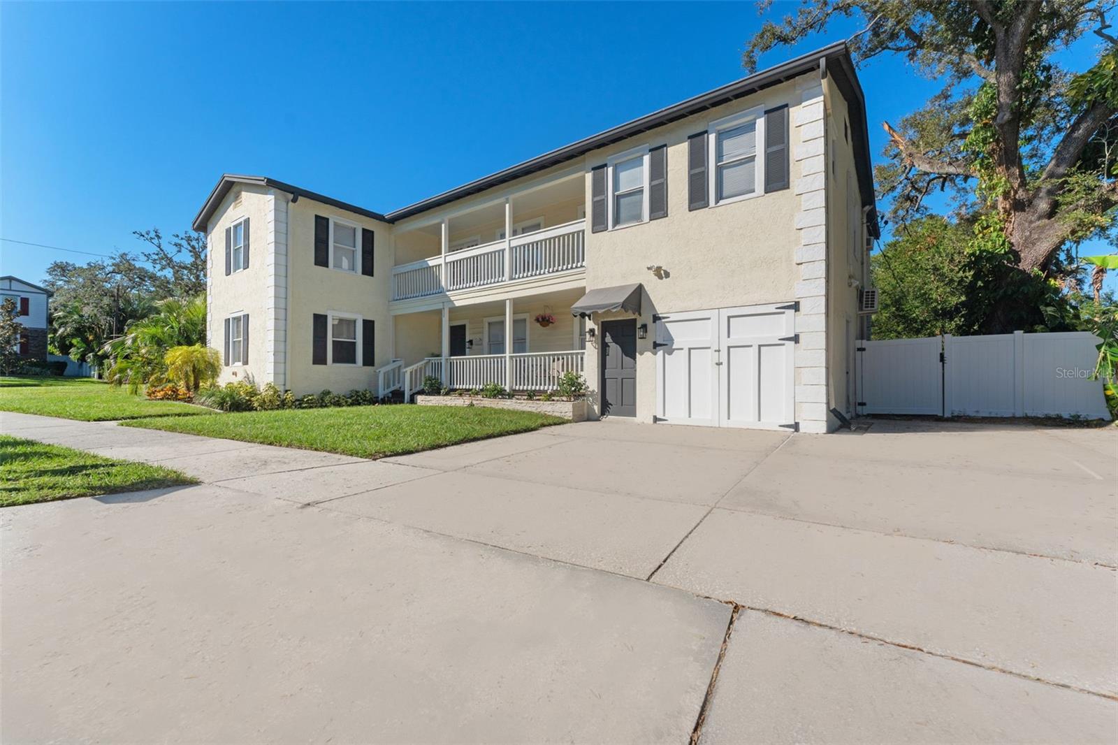 Image 3 of 64 For 221 Hale Avenue