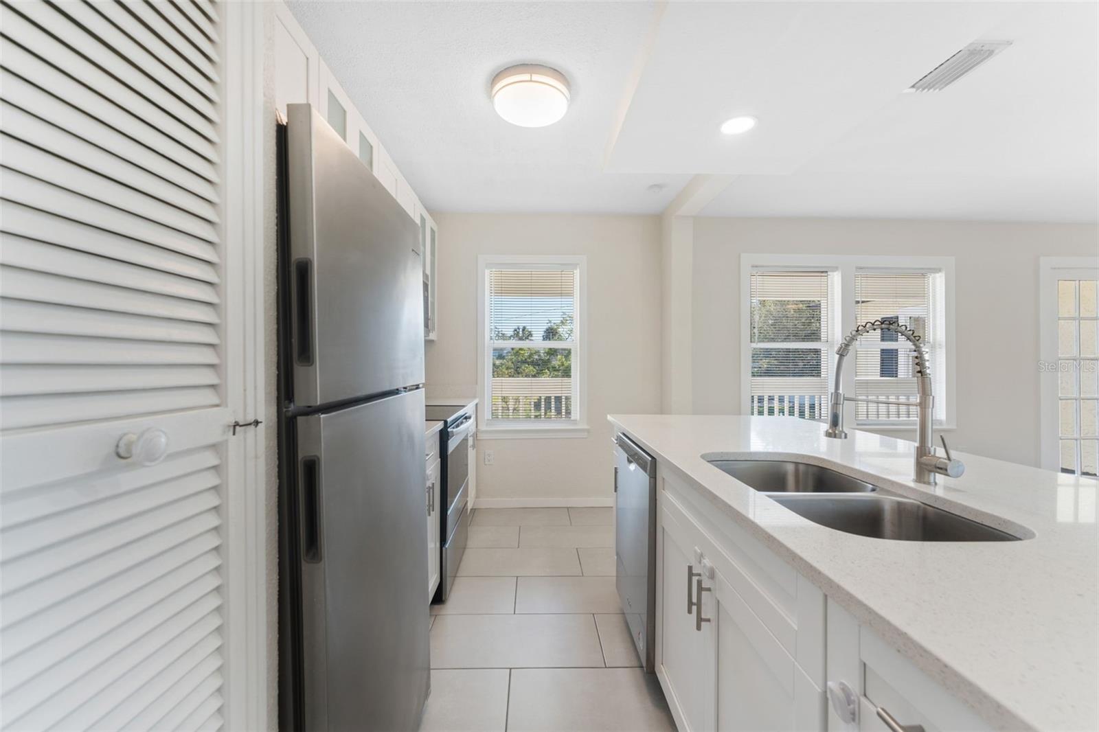 Image 33 of 64 For 221 Hale Avenue