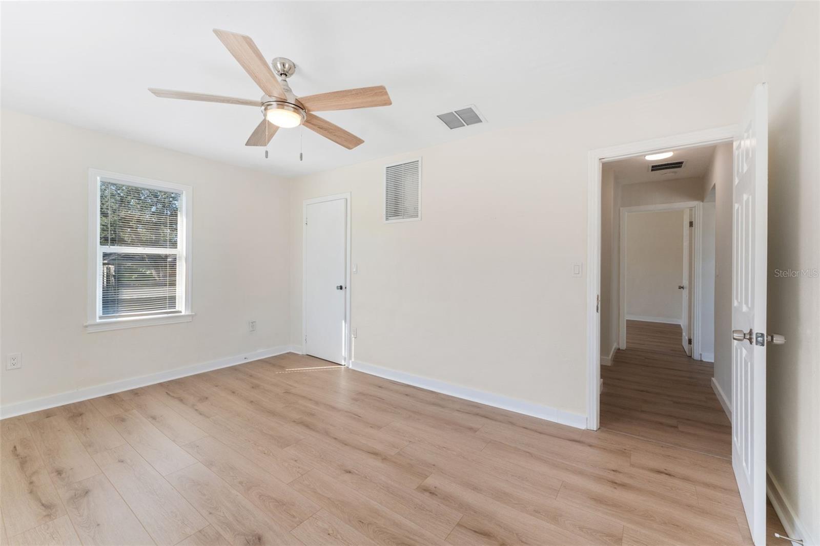 Image 43 of 64 For 221 Hale Avenue